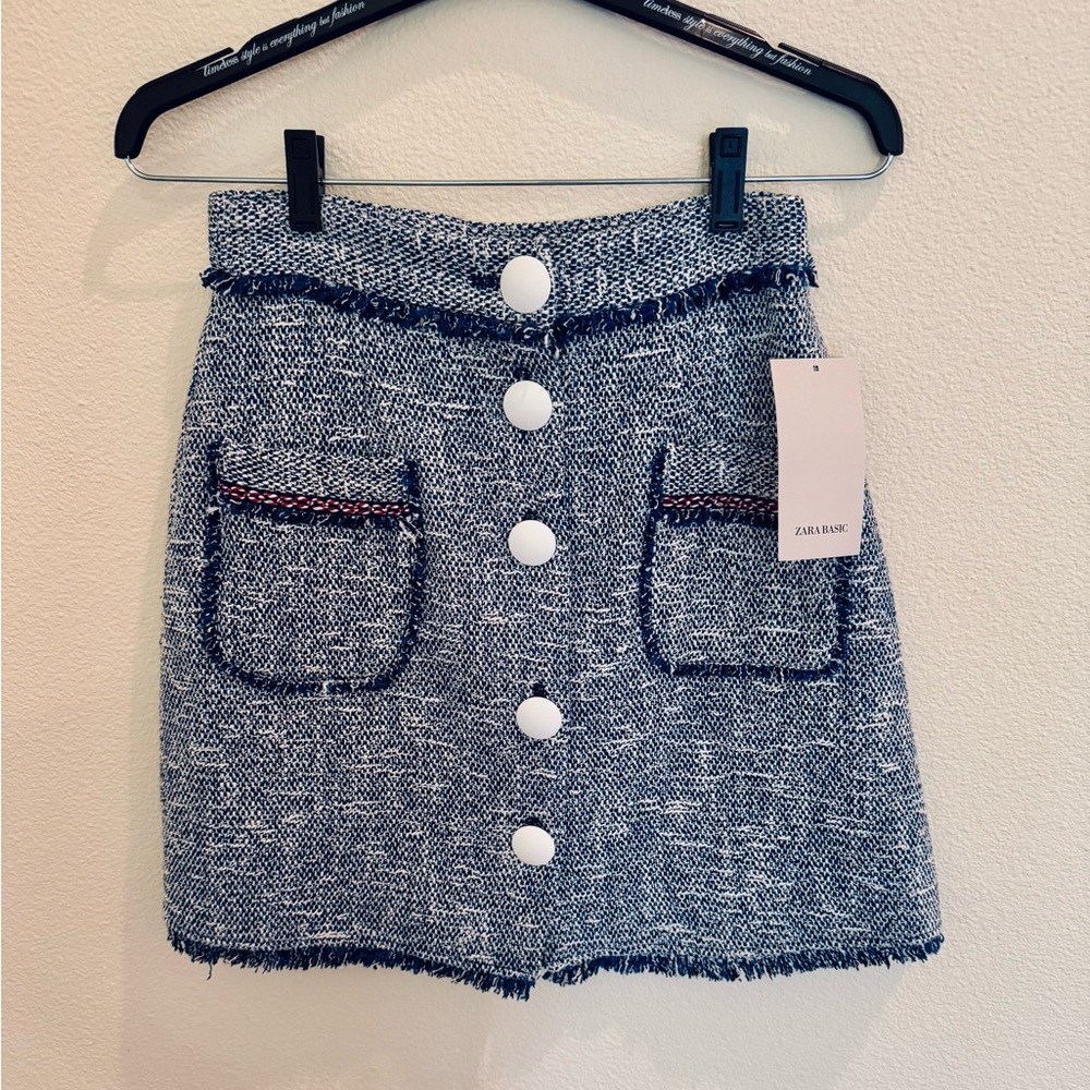 Zara White and Blue Buttoned Tweed Skirt